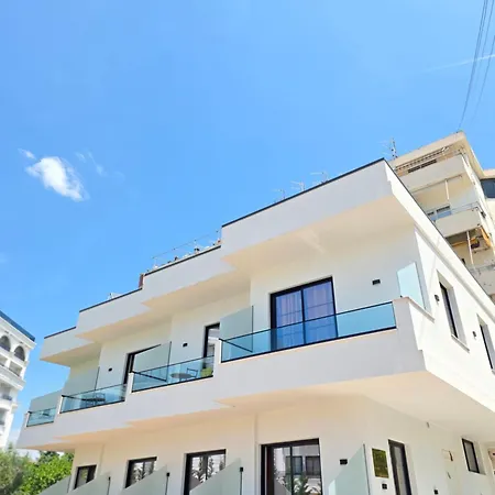 Crown Golem (Tirana)